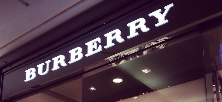 Will Burberry share price hit 1,500p as China return to growth?