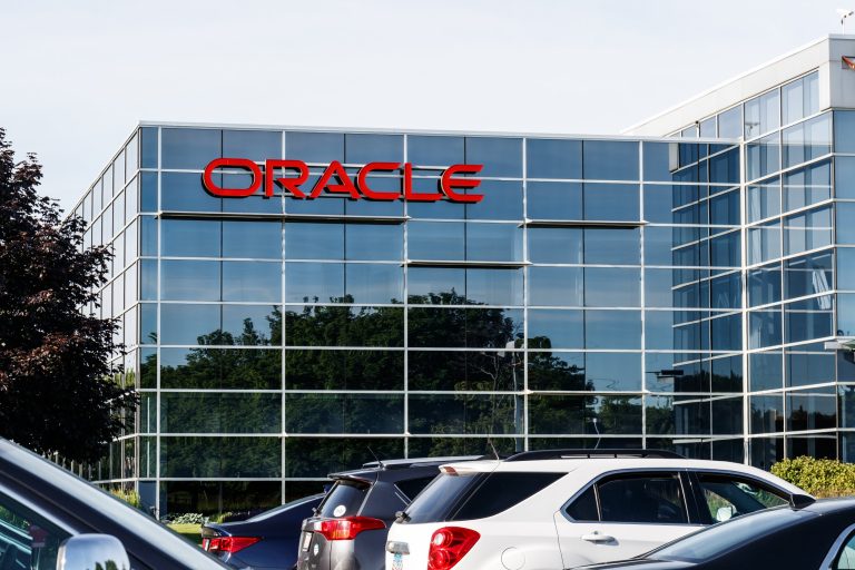 What to expect from Oracle stock in 2026? Further pressure or a sharp rebound